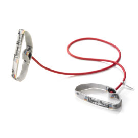 TheraBand™ Erősítő gumikötél flexibilis fogantyúval 1,4 m, közepes, piros