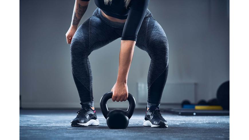 7 kettlebelles gyakorlat, amit kezdőként nem hagyhatsz ki!